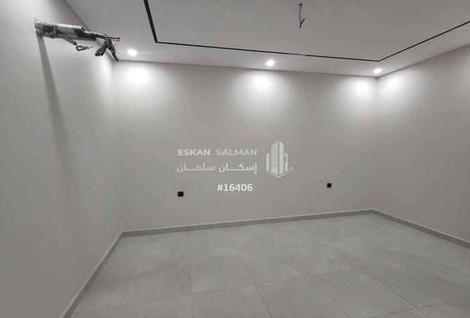256280 - Property Image 2