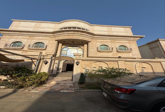 256328 - Property Image 2