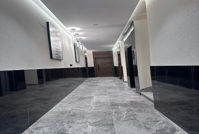 258727 - Property Image 2