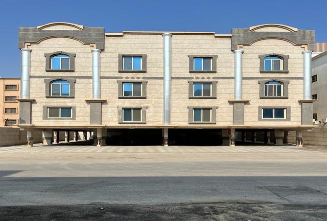 Apartment - 3 Bedrooms - 2 Bathrooms for sale in Hajr - Ad Dammam - Eastern