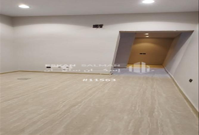 247838 - Property Image 3