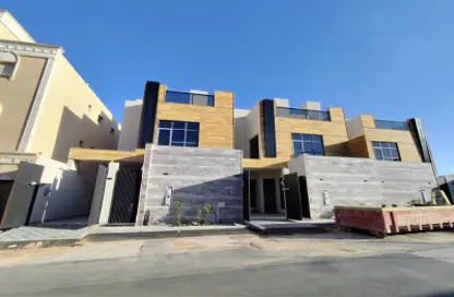 Villa - 7 Bedrooms - 7 Bathrooms for sale in Qurtubah - Riyadh - Ar Riyadh