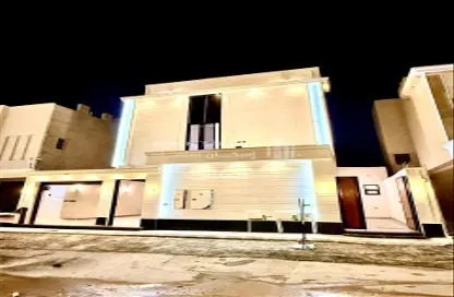 طابق كامل - 6 غرف نوم - 3 حمامات للبيع في الندوة - الرياض - الرياض