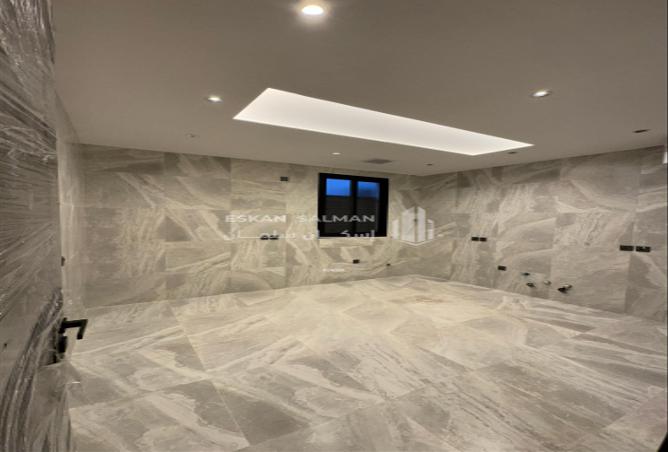 253222 - Property Image 2