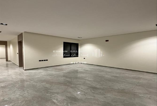 256928 - Property Image 3