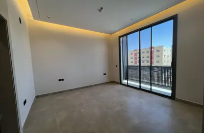 شقة - 4 غرف نوم - 4 حمامات للبيع في المونسية - الرياض - الرياض