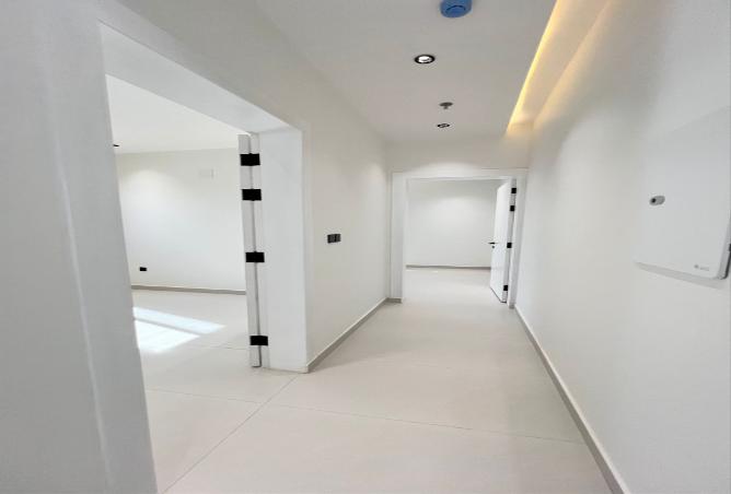 258809 - Property Image 2