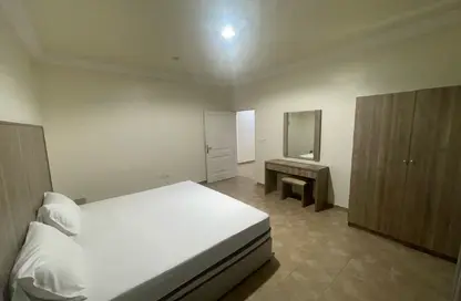 Apartment - 2 Bedrooms - 2 Bathrooms for rent in An Nuzhah - Jeddah - Makkah Al Mukarramah