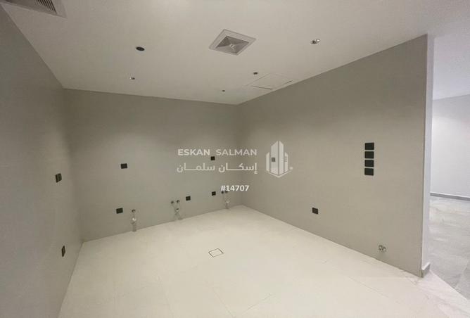 253816 - Property Image 3
