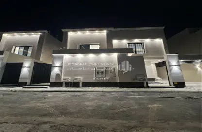 Full Floor - 5 Bedrooms - 3 Bathrooms for sale in Al Nadwah - Riyadh - Ar Riyadh