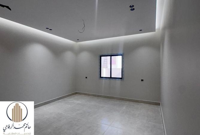 255542 - Property Image 2