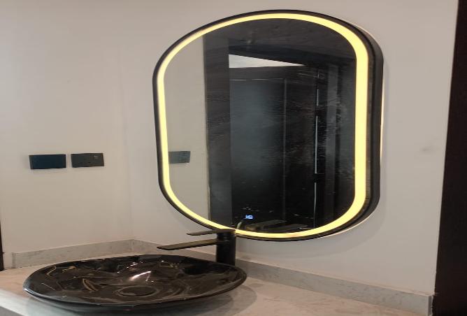 258605 - Property Image 2