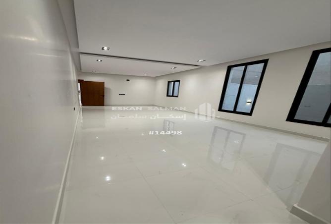 253640 - Property Image 3