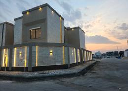 Villa - 5 bedrooms - 6 bathrooms for للبيع in Al Bahar - Al Khubar - Eastern