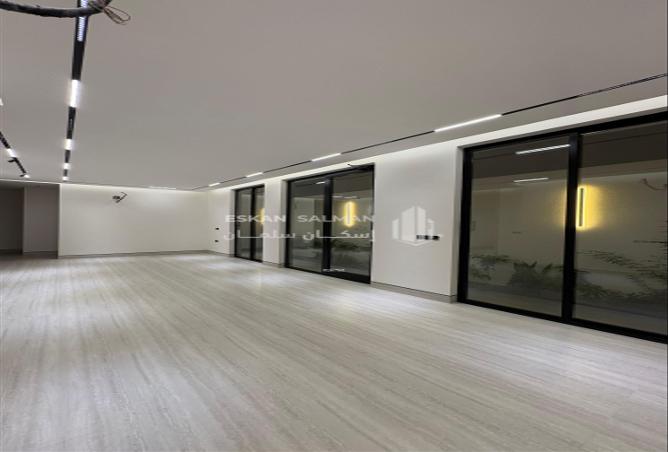 256981 - Property Image 3