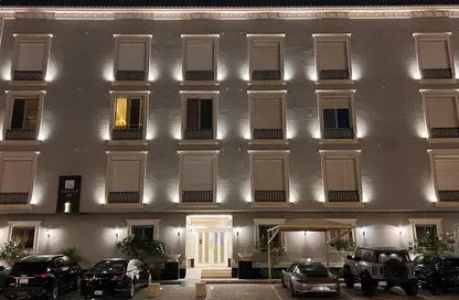 Apartment - 4 Bedrooms - 3 Bathrooms for rent in Al Malqa - Riyadh - Ar Riyadh