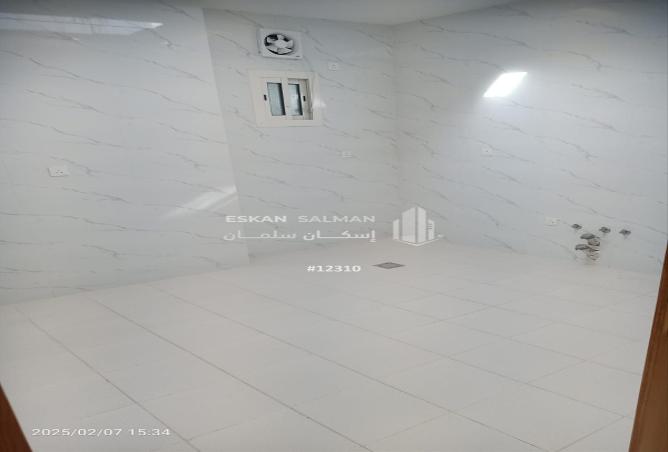 249609 - Property Image 2