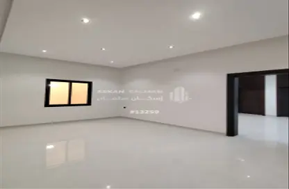 فيلا - 8 غرف نوم - 6 حمامات للبيع في المخواه - الباحة