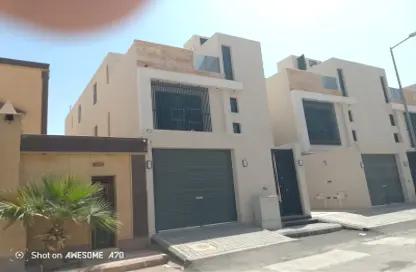 Full Floor - 3 Bedrooms - 4 Bathrooms for sale in Al Khalij - Riyadh - Ar Riyadh