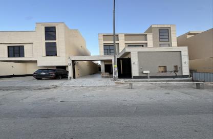 طابق كامل - 3 غرف نوم - 5 حمامات للبيع في النهضة - الرياض - الرياض