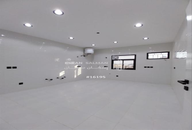 256590 - Property Main Image