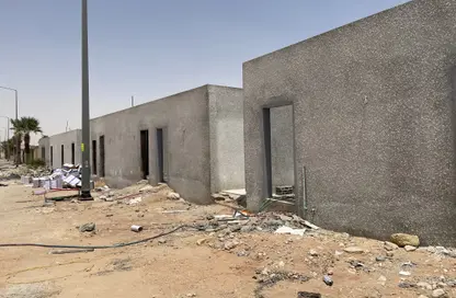 استراحة - 8 غرف نوم - 8 حمامات للايجار في الرمال - الرياض - الرياض