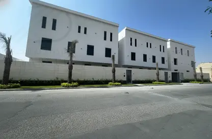 Villa - 4 Bedrooms - 4 Bathrooms for rent in Abhur Al Janubiyah - Jeddah - Makkah Al Mukarramah