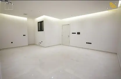 Apartment - 2 Bedrooms - 3 Bathrooms for sale in Al Izdihar - Riyadh - Ar Riyadh