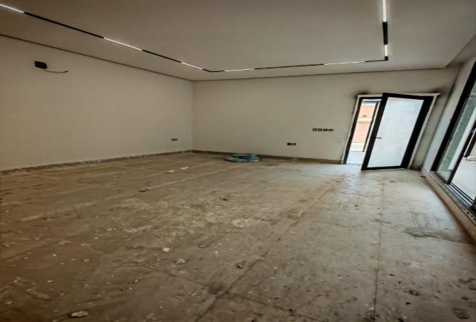 258707 - Property Image 3