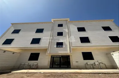 Apartment - 5 Bedrooms - 3 Bathrooms for sale in Bani Bayadah - Madinah - Al Madinah Al Munawwarah