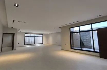 Villa - 5 Bedrooms - 5 Bathrooms for sale in Ar Rimal - Riyadh - Ar Riyadh