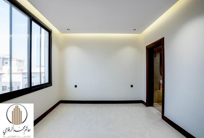 256275 - Property Image 3