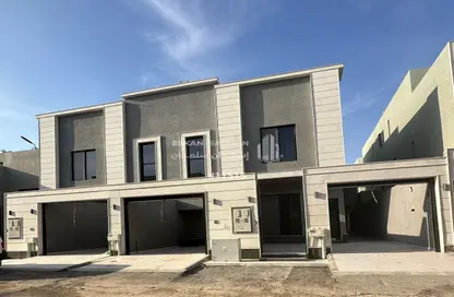 Apartment - 5 Bedrooms - 4 Bathrooms for sale in Ar Rimal - Riyadh - Ar Riyadh