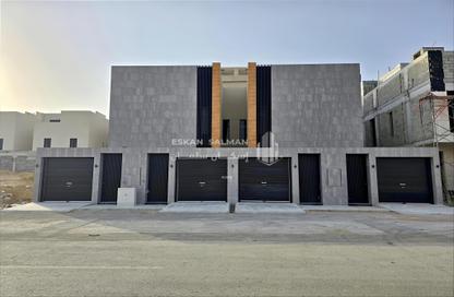 Apartment - 5 Bedrooms - 5 Bathrooms for sale in Al Janadriyah - Riyadh - Ar Riyadh