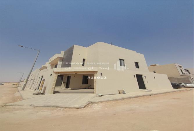 255640 - Property Image 2