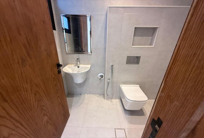 255289 - Property Image 2