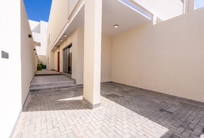 253034 - Property Image 3