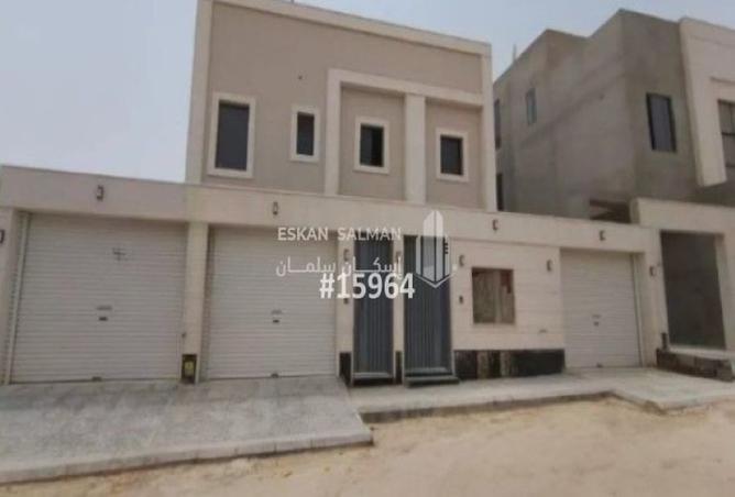255739 - Property Image 2