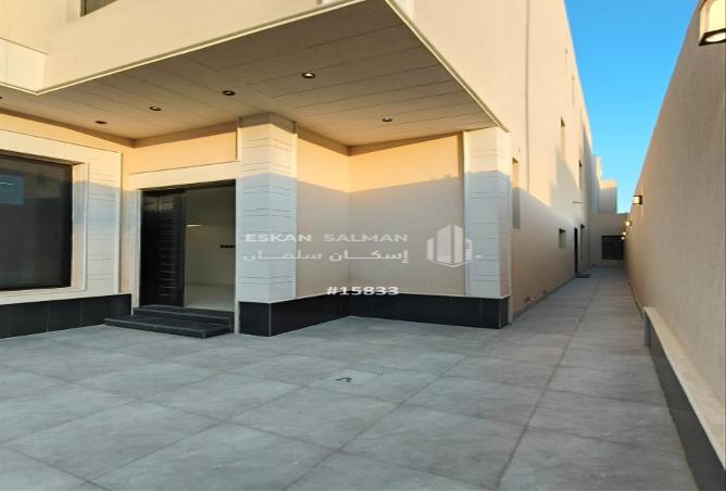 255444 - Property Image 3