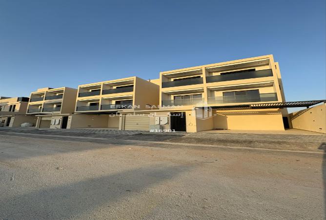 257295 - Property Image 2