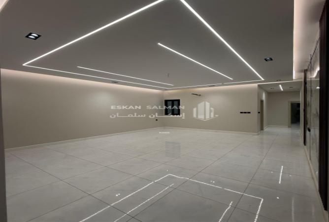 255881 - Property Image 3
