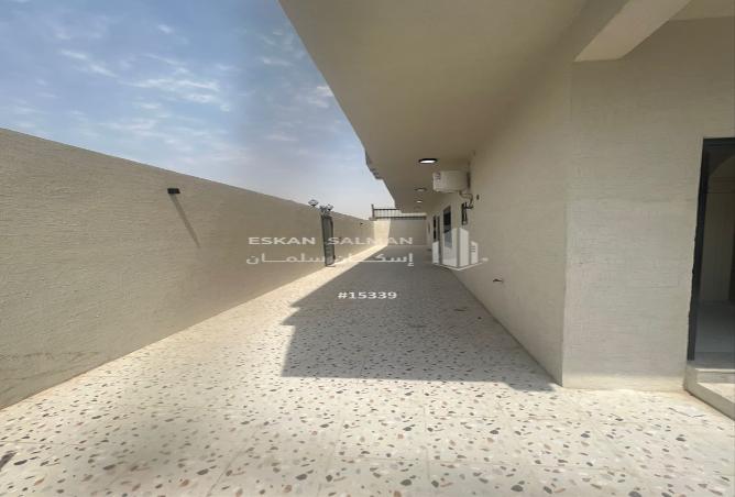 254602 - Property Main Image