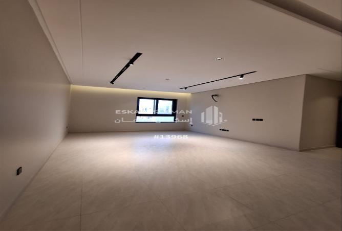 252502 - Property Image 2