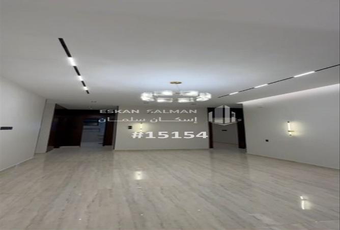 254779 - Property Image 2