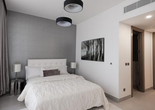 شقة غرفتي نوم طابق ١٨ برج بيات بلازا بإطلالة جزئية على البحر