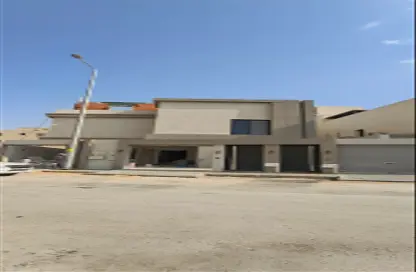 Full Floor - 4 Bedrooms - 4 Bathrooms for sale in Al Qadisiyah - Riyadh - Ar Riyadh