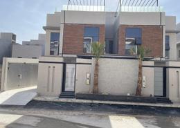 فيلا - 5 غرف نوم - 4 حمامات for للبيع in حي الرمال - شرق الرياض - الرياض