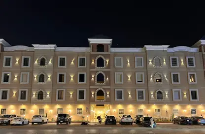 شقة - 4 غرف نوم - 3 حمامات للايجار في الياسمين - الرياض - الرياض