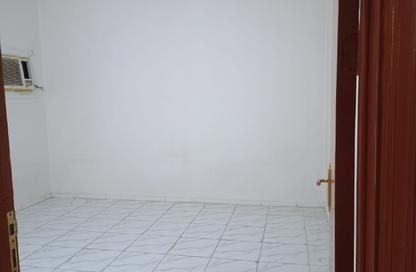 شقة - غرفة نوم - 1 حمام للايجار في النسيم الشرقي - الرياض - الرياض