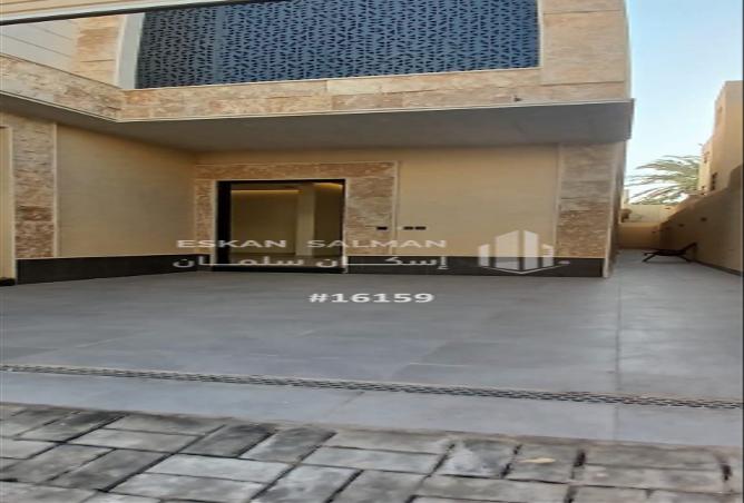 256449 - Property Image 3